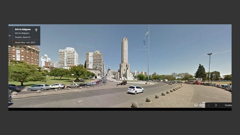 Vista del Monumento Nacional a la Bandera desde la perspectiva que ofrece Street View