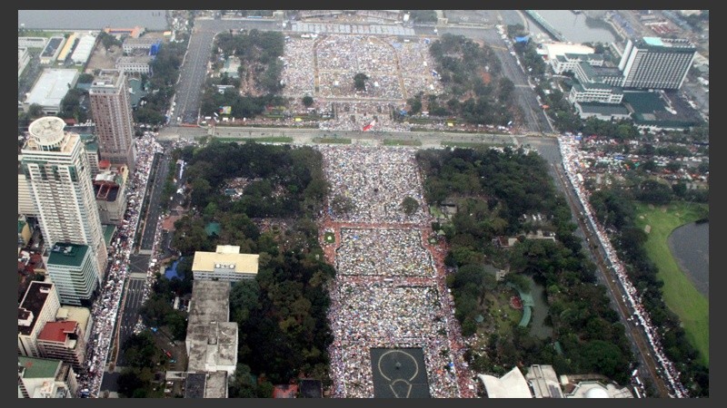 Toma aérea del parque Rizal de Manila, Filipinas.