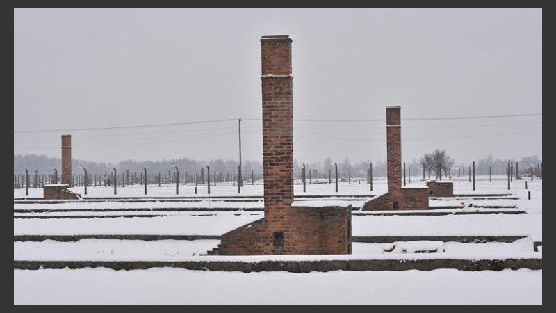 Los hornos crematorios del campo de concentración alemán nazi