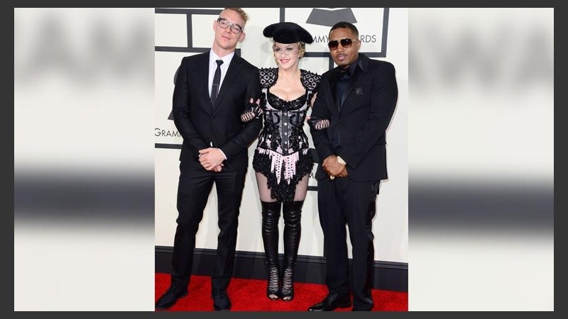 Madonna y su look particular en la alfombra roja.