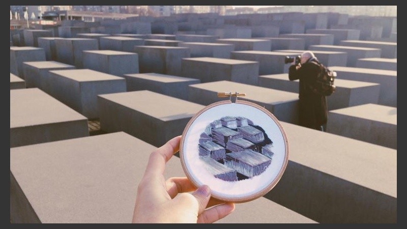 En el memorial del Holocausto en Berlín, Alemania.
