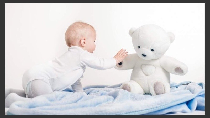 El juguete mide su temperatura, su ritmo cardíaco y el nivel de oxígeno en sangre.