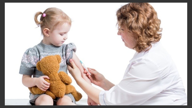 En todas las edades es necesario estar protegidos contra las enfermedades infectocontagiosas prevenibles con vacunas.