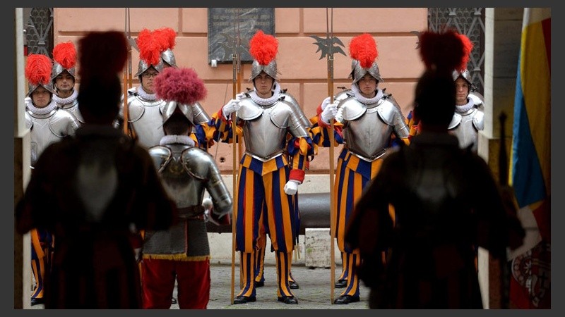 La ceremonia se realizó en el patio de San Dámaso en Ciudad del Vaticano.