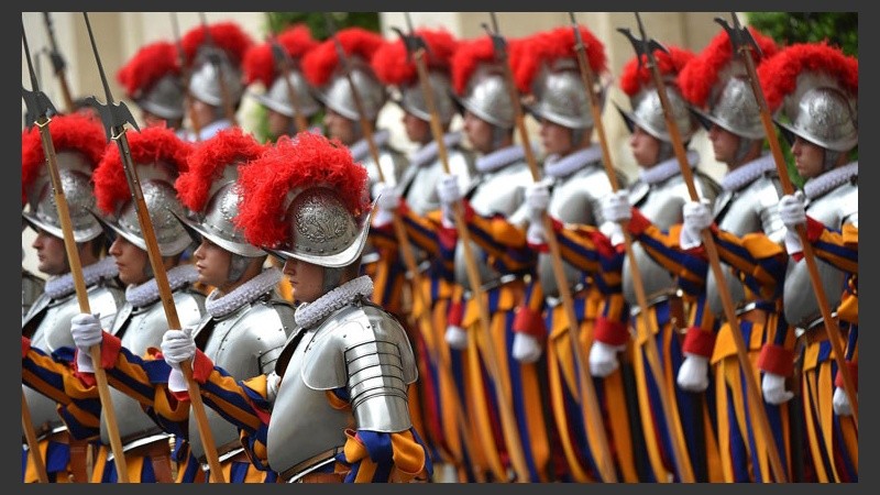La Guardia Suiza es el ejército más pequeño del mundo: alrededor de 100 soldados.