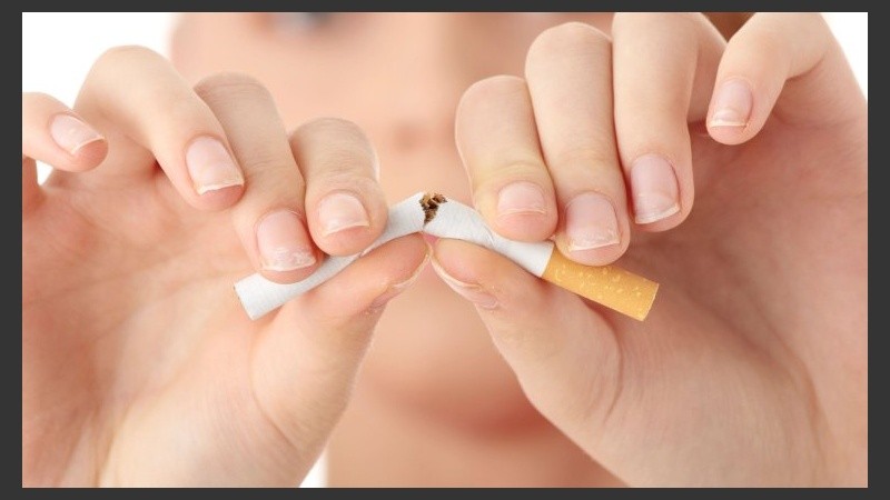 El tabaco mata cada año a casi 6 millones de personas, fumadores y no fumadores.
