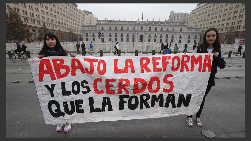 Los estudiantes chilenos vienen repitiendo las marchas contra el sistema de Educación del país.