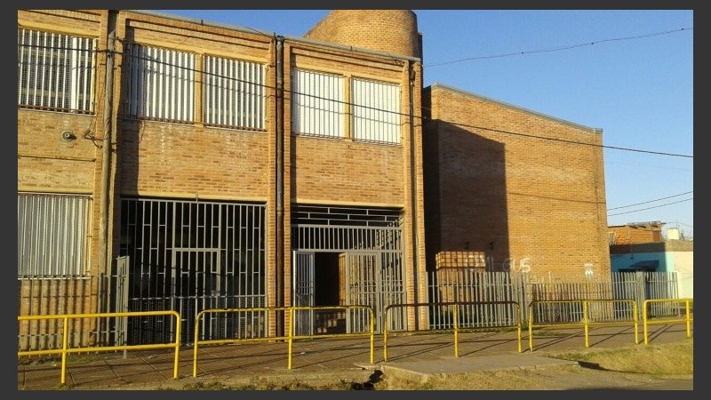La escuela Nº 1318 Eva Perón del barrio La Lagunita.