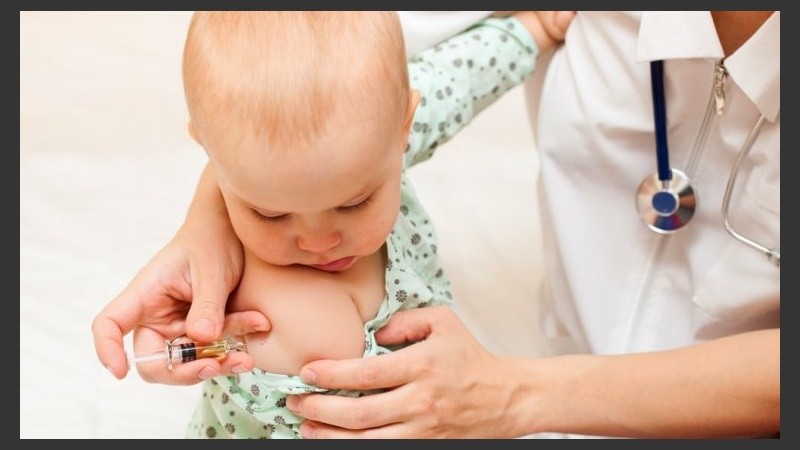 La vacuna está destinada a niños que cumplan 15 meses durante este año.