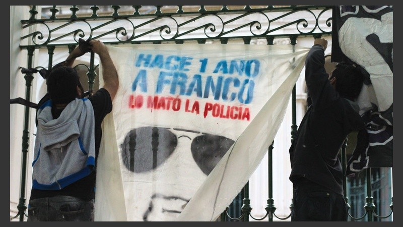 Reclamo de justicia a un año de la muerte de Franco Casco. (Alan Monzón/Rosario3.com)