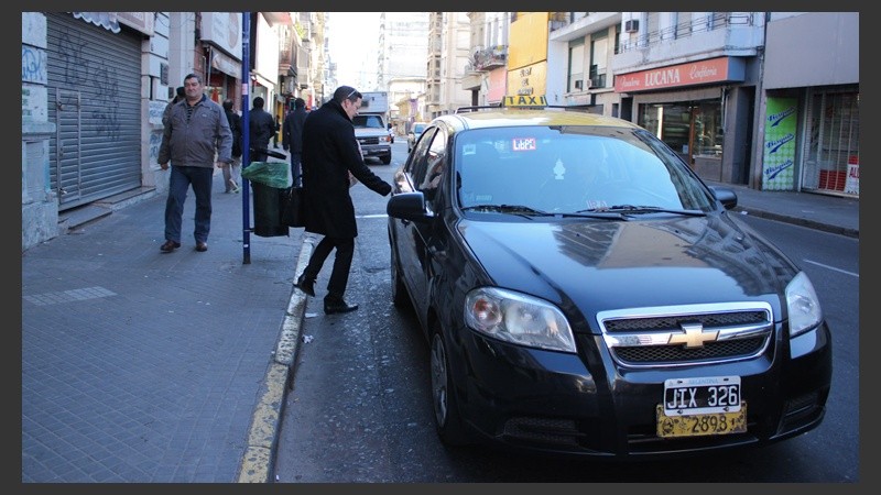 Los taxistas dicen que el retraso de la tarifa es muy importante