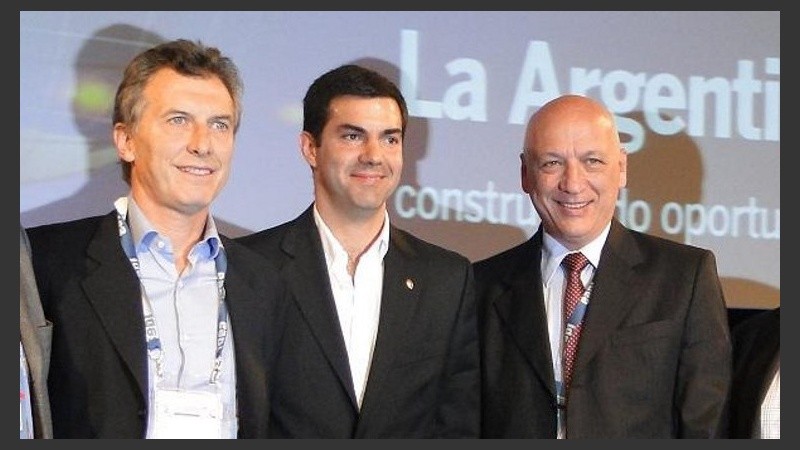 MAcri, Urtubey y Bonfatti en el panel de octubre de 2011 en Mar del Plata.