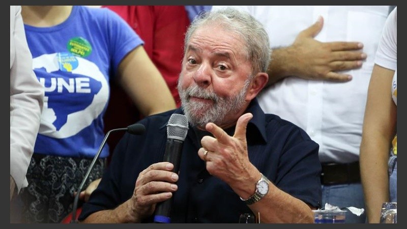 Lula: “Si alguien piensa que me va a callar, no sabe que sobreviví al hambre. Y quien sobrevive al hambre es incansable”.