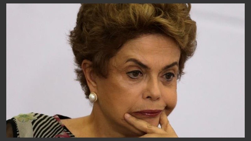 La presidenta de Brasil denunció intento de golpe de estado.