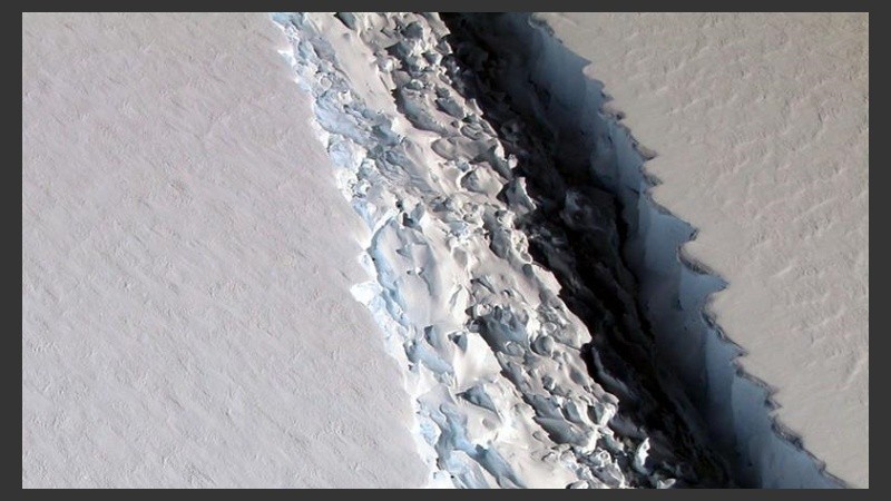 El bloque de hielo mide 5.800 kilómetros cuadrados. 