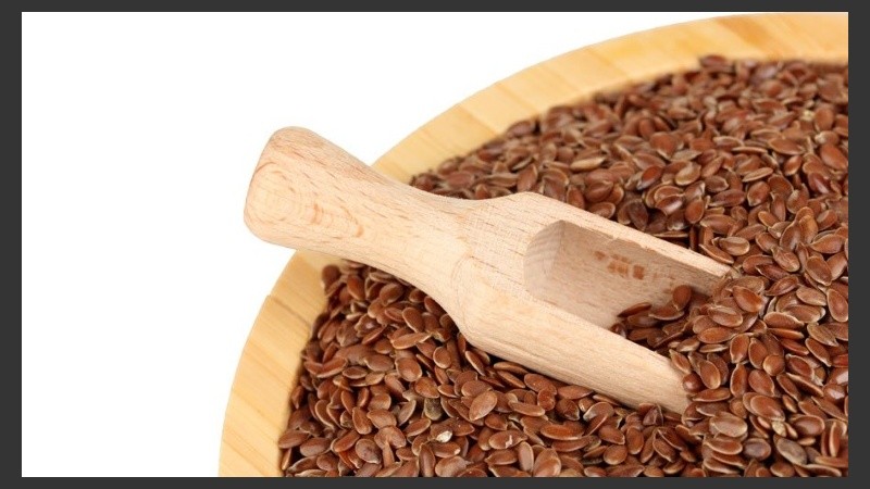 Las semillas de lino son una excelente fuente de Omega 3, que es un ácido graso esencial para el corazón, y es antiinflamatorio.
