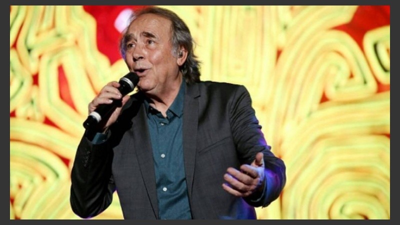 El cantante catalán recibirá la distinción de manos del rector de la UNR, Héctor Floriani.