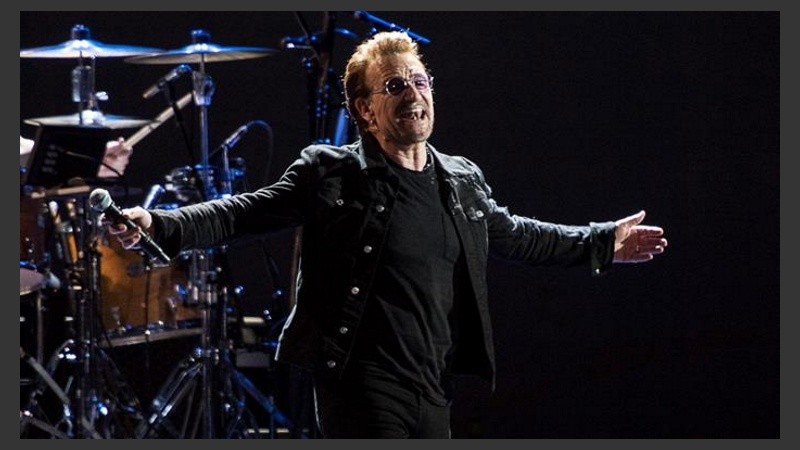 Bono se reunió el lunes con Macri y le planteó su preocupación por Santiago. 