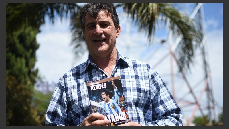 Kempes estará en Rosario presentando su autobiografía.