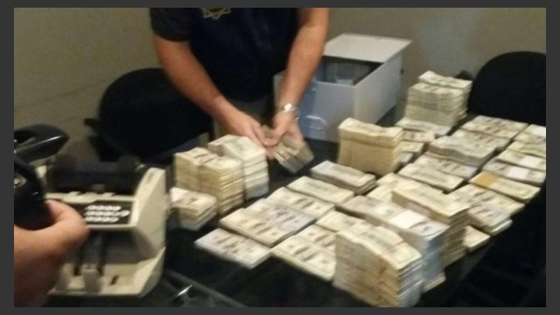 El dinero fue encontrado en las cajas de seguridad de Balcedo en un banco.