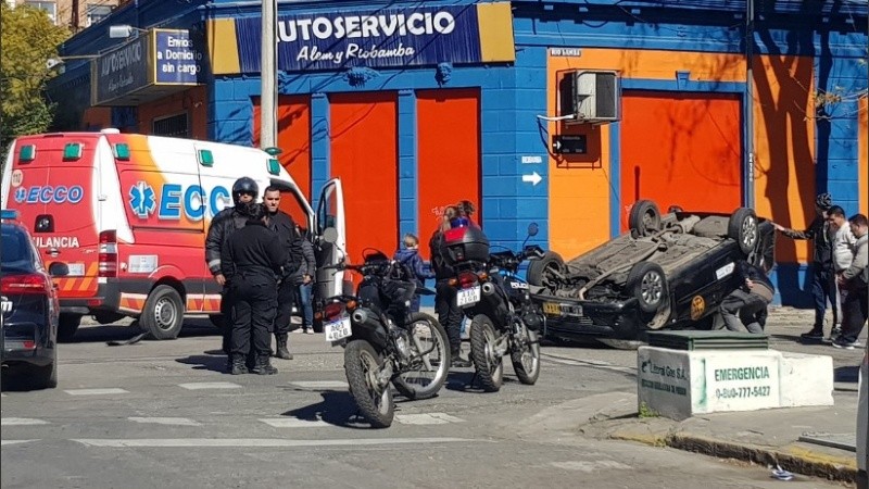 El siniestro vial ocurrió este martes en Riobamba y Alem.
