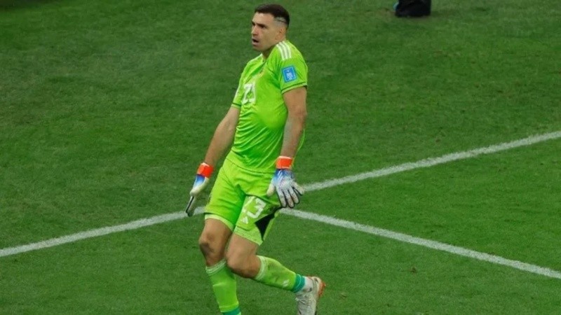 Martínez fue clave en las definiciones por penales ante Países Bajos, en cuartos, y Francia, en la final de Qatar 2022.
