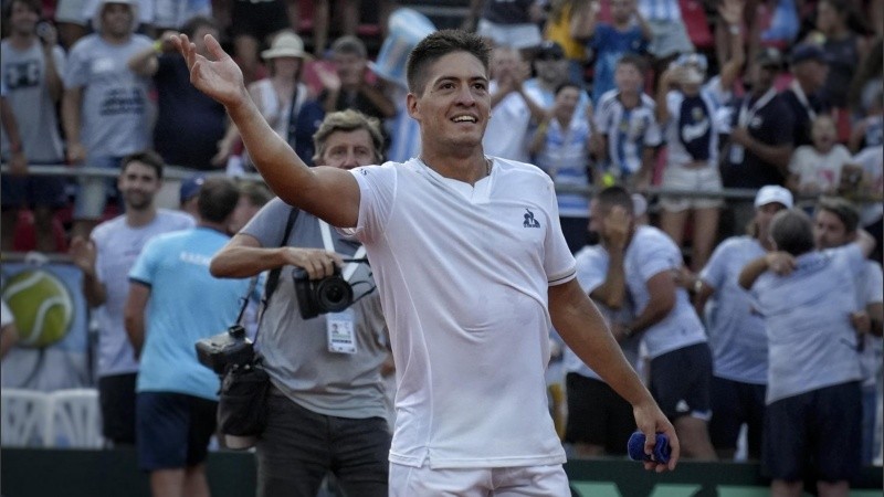 Báez, de 23 años, obtuvo el quinto punto para Argentina en la serie de Copa Davis ante Kazajistán.