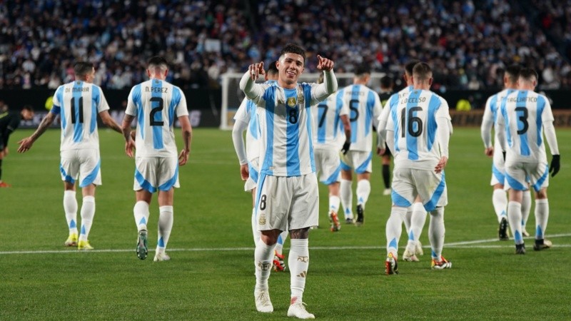 El seleccionado argentino ajusta detalles para retener el título ganado en Brasil.