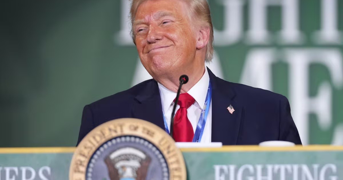 Trump implementó una revisión previa voluntaria para nuevos modelos de <b>inteligencia artificial</b> thumbnail