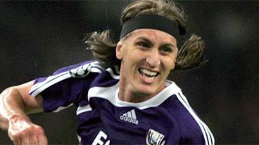 Frutos celebra el gol que le dio un punto al Anderlecht (EFE).