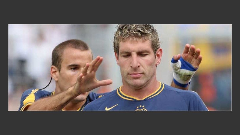 Palacio se suma al tibio festejo de Palermo tras la apertura del marcador (FotoBaires).