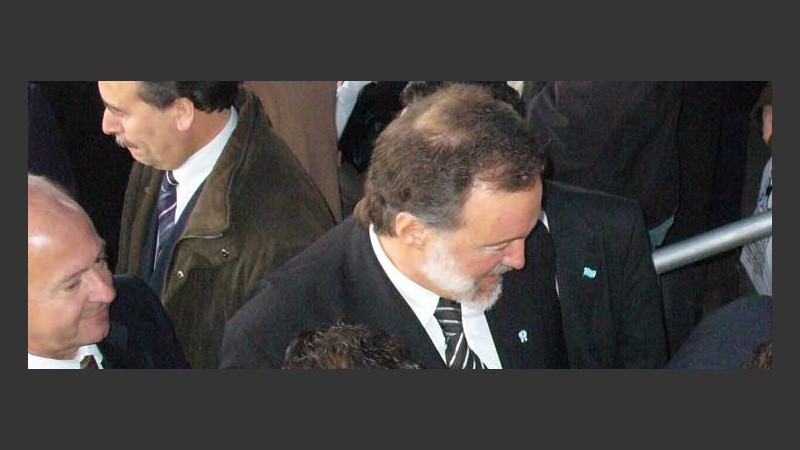Bielsa se va temprano del palco.