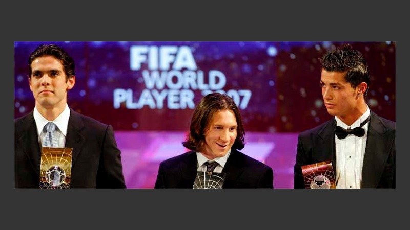Trío de oro. Kaká, Messi y Cristiano Ronaldo, el podio de los mejores del planeta (EFE).