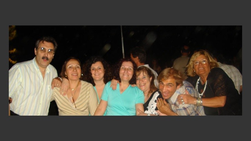 Foto, foto, foto. Nadie se quiso quedar afuera.