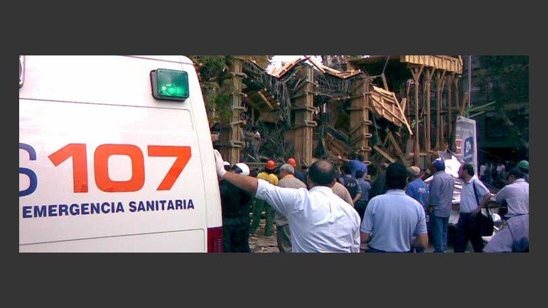 La construcción quedó reducida a escombros casi en su totalidad.