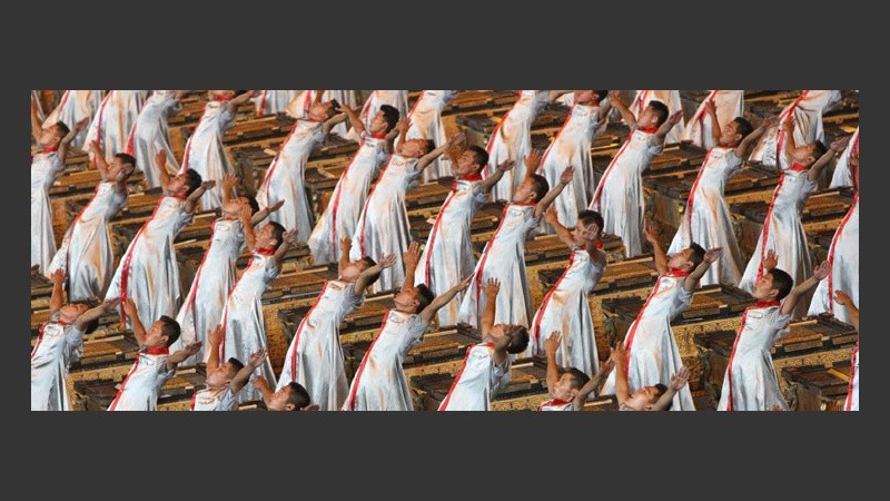 Numerosos grupos de baile y atractivas coreografías.