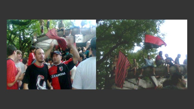 La locura se apropió de los hinchas rojinegros que apoyaron al Mole. 