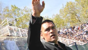 Gamboa consiguió la primera victoria como visitante de Chaca.