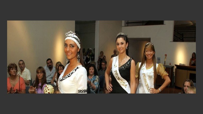 La actual soberana representa a la colectividad de Siria. 