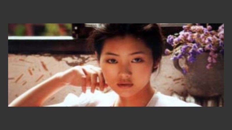 Una chica bonita con una carrera prometedora.