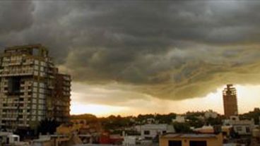 Juan José envió una impresionante foto de la tormenta de ayer.