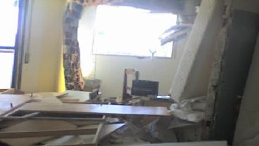 Otra vecina envió una foto del interior del desastre.