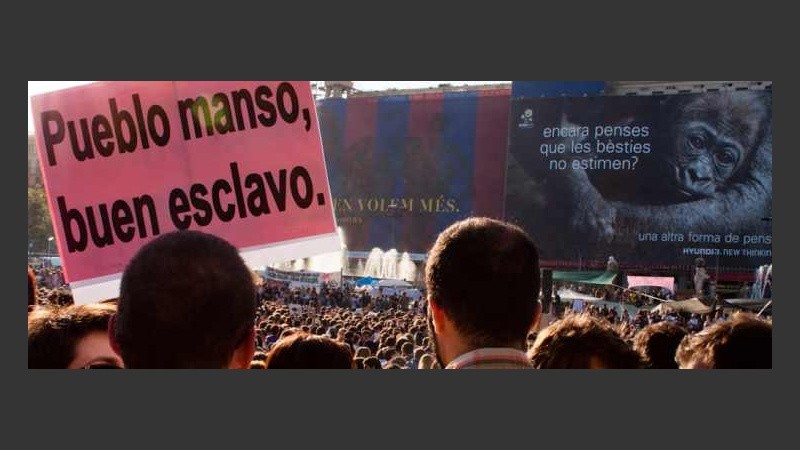Uno de los mensajes del pueblo catalán que se levantó.
