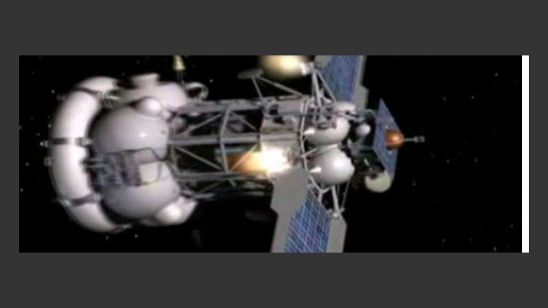 El kit de limpieza de espacios de Oscar es un balde de 30 cm de largo.