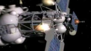 El kit de limpieza de espacios de Oscar es un balde de 30 cm de largo.