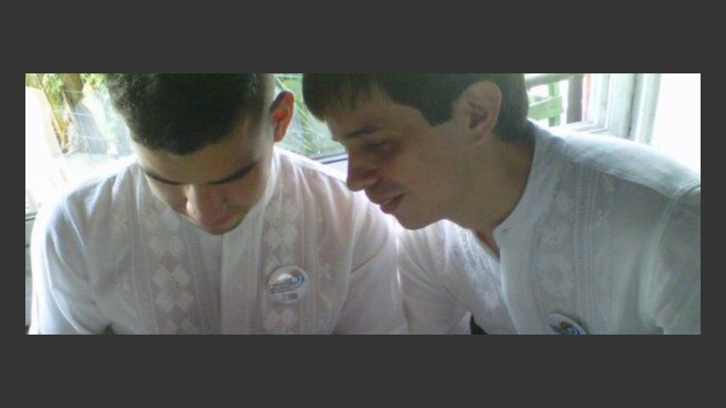 Sergio y Simón recién casados.