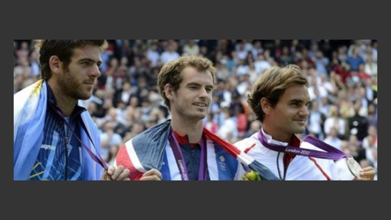 Del Potro con su medalla de bronce junto a Murray y Federer.
