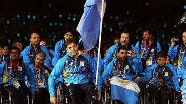 La delegación argentina durante el desfile de los deportistas.