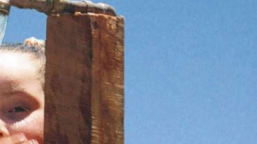 El agua potable, un elemento esencial que sin embargo no todos tienen.