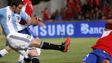 El ex River estuvo activo en el primer tiempo.